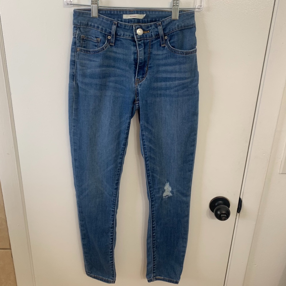 LEVIS 711 Skinny SIZE 26